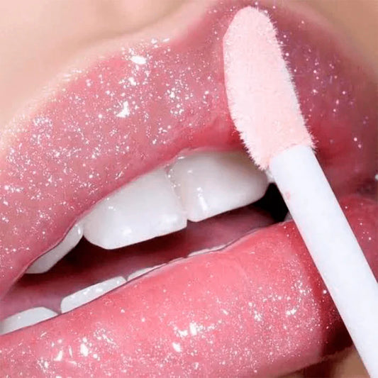 Apple Gloss Lipstick Moisturizing Mirror Effect with Shine and Illuminating Particles – Max Love Color 14 – 5ml